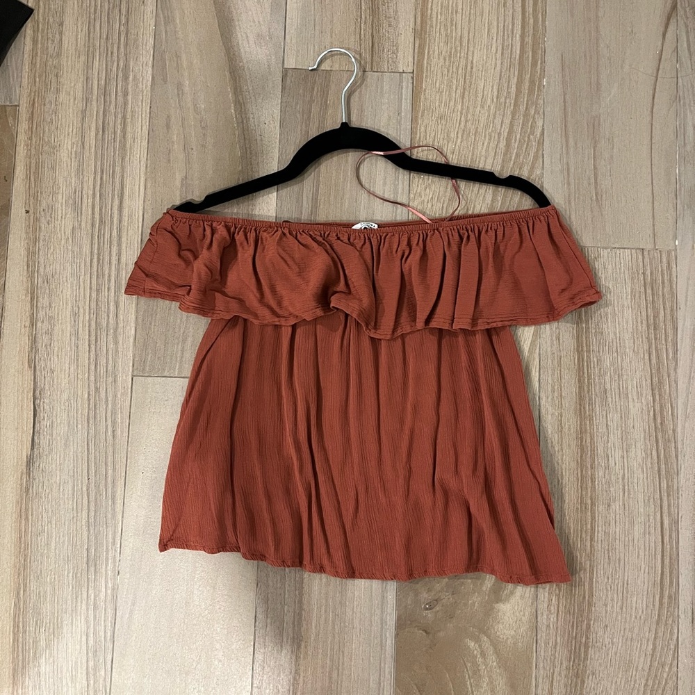 Dusty dark pink off the shoulder top